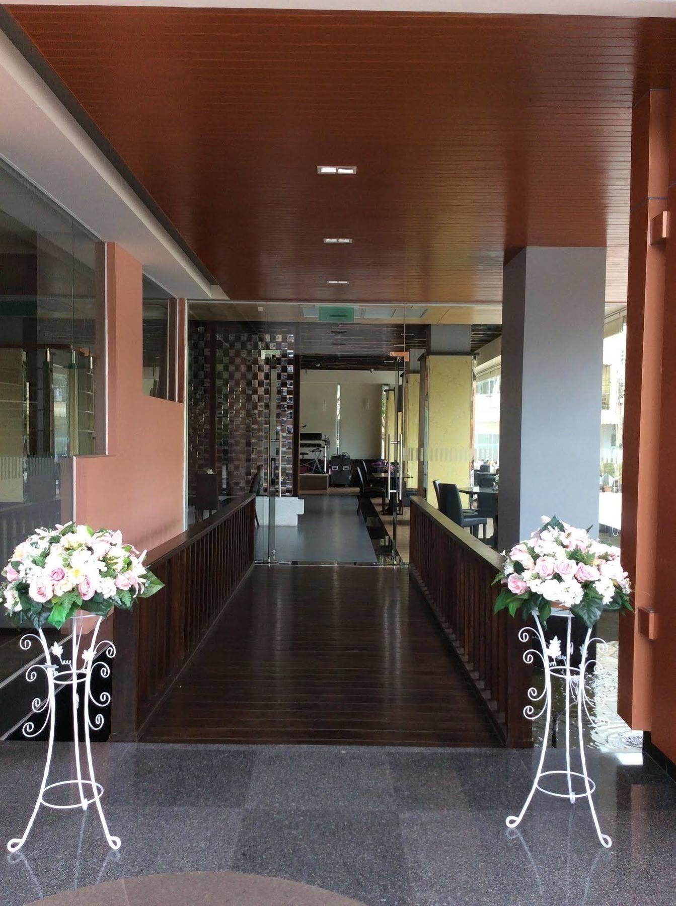 Grand Oliver Hotel Danok Sadao 외부 사진